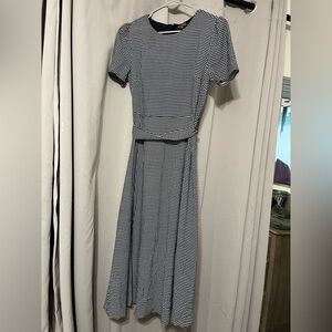 Vince Camuto Black and White Patterned Midi Dress size 8